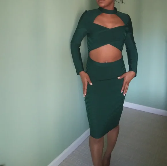 green bandage midi dress Harmoni Dark Green Off Shoulder Bandage Midi Dress main image 0